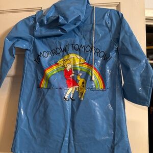 VINTAGE Little Orphan Annie child's rain coat from the 80s